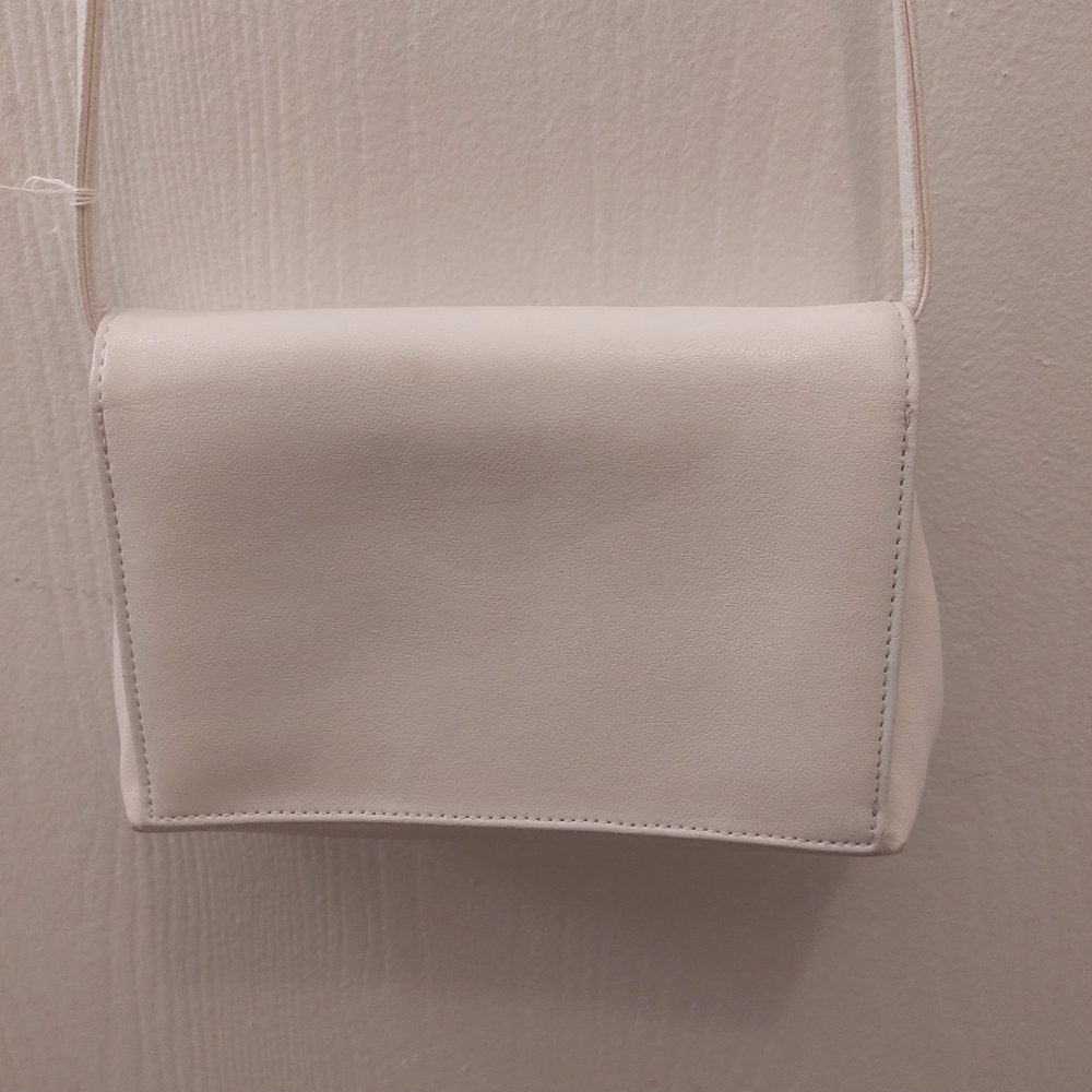 Perry Ellis crossbody - Picture 3 of 9